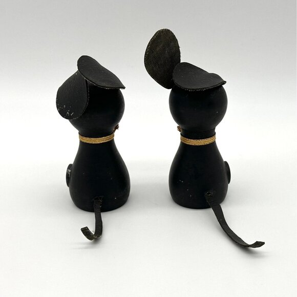 Vintage Black Mice Magnetic Shakers Japan Anthropomorphic Kitschy Wooden 1950s - Picture 3 of 9